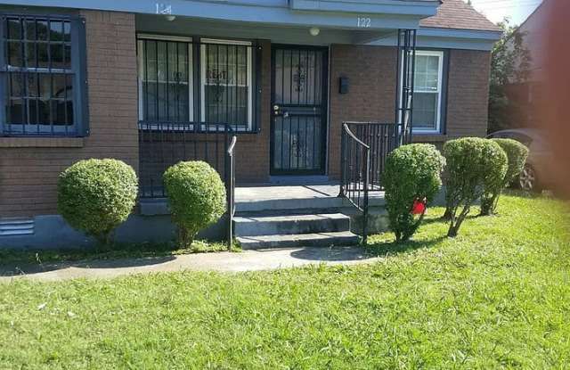122 Eastview Drive Gallery 1