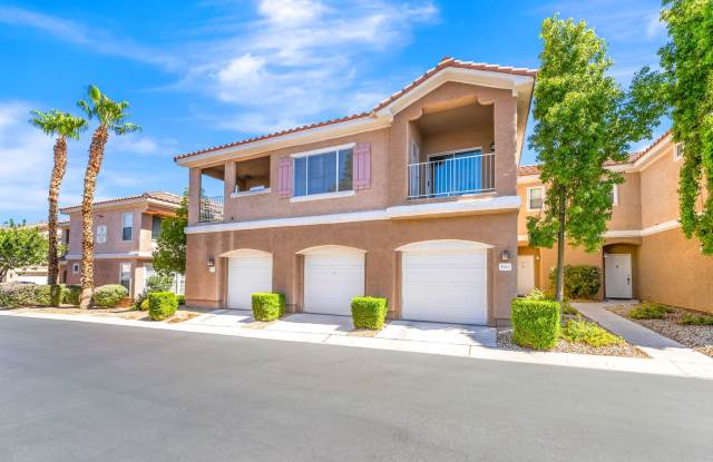 Elevated Green Valley Ranch Living! Gallery 1
