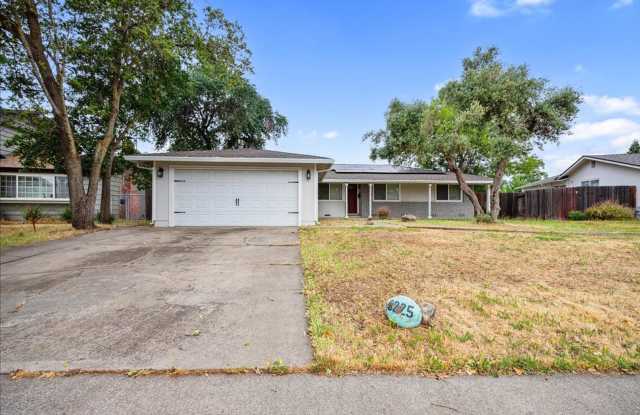 6225 Ranier Way photos photos