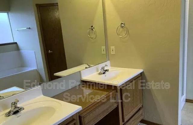 213 Willow Branch Rd photos photos