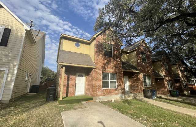 4109 St Charles Bay Gallery 1