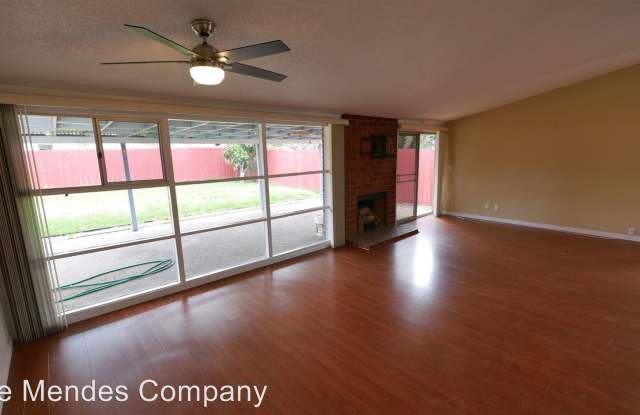 3483 Angwin Drive Gallery 2