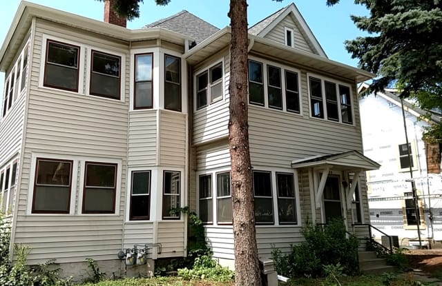 500 University Ave NE, Unit 1 - 500 Northeast University Avenue, Minneapolis, MN 55413