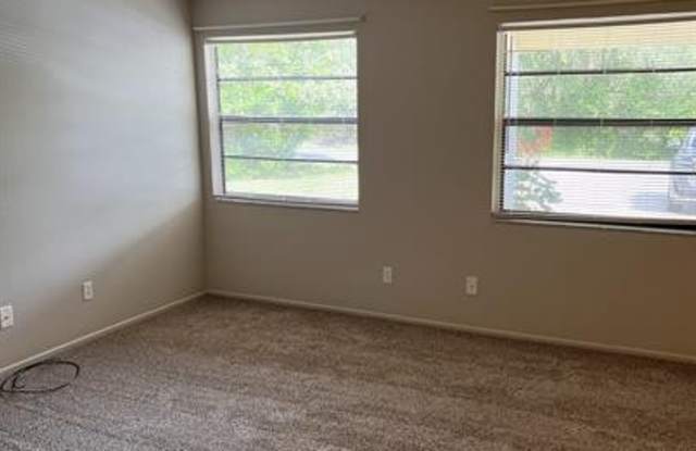 2145 S Overview Dr Gallery 3