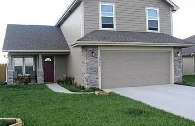 Wonderful Single Family Home - 1744 Sutter Woods Road, Junction City, KS 66441