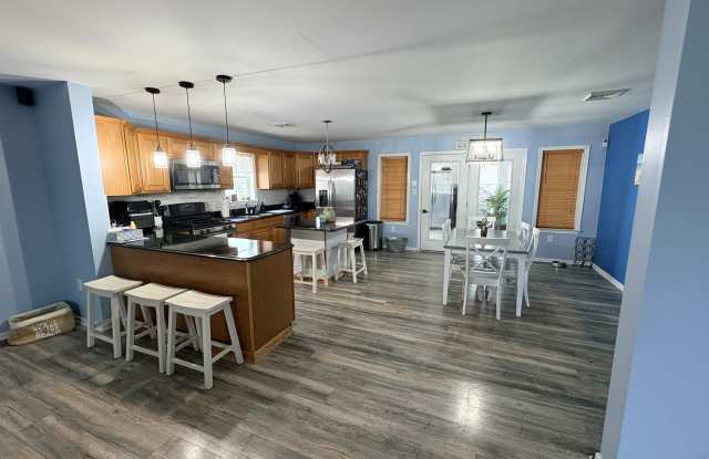 1203 Maui Drive Gallery 2