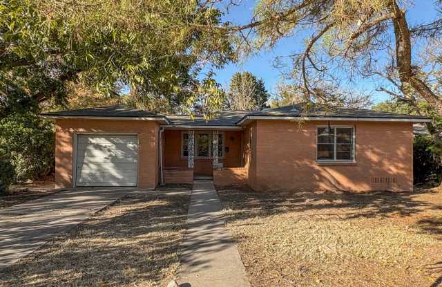 512 E. Mesa Drive | Hobbs, NM - 512 East Mesa Drive, Hobbs, NM 88240