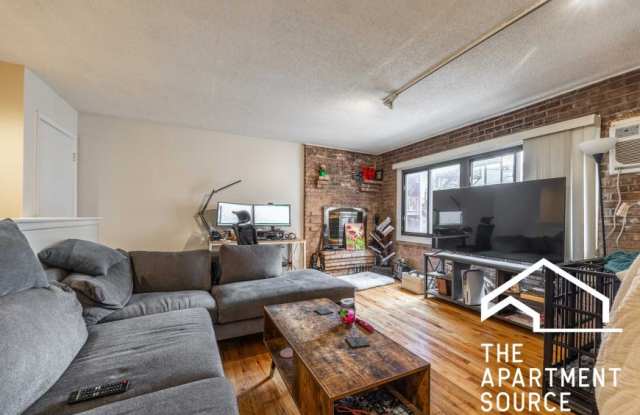 715 West Diversey Pkwy. photos photos 715 West Diversey Pkwy. photos photos