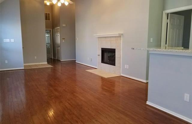 4129 1 Place Lane Gallery 4