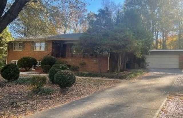 1804 Strathmore Drive photos photos