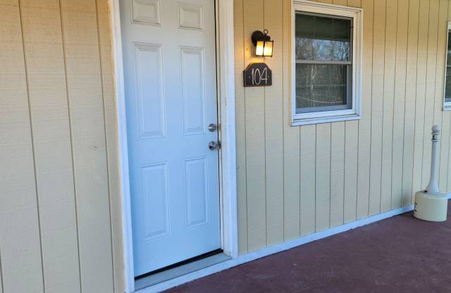 9349 Valley Road, Unit 104, Berkeley Springs WV 25411Unit 104 photos photos