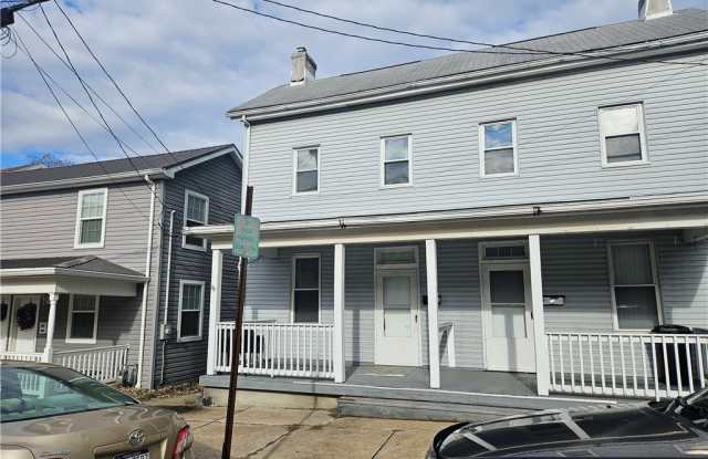 311 3rd St - 311 3rd Street, Irwin, PA 15642