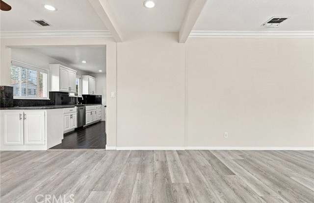 22939 Ocean Avenue Gallery 4