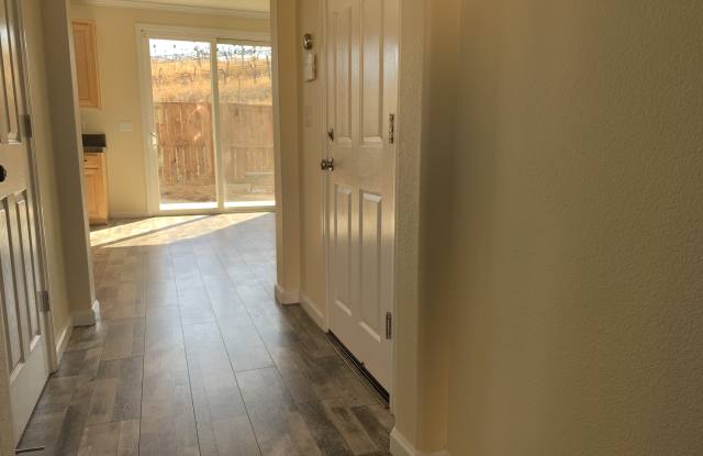 20863 Grapevine Dr Gallery 3