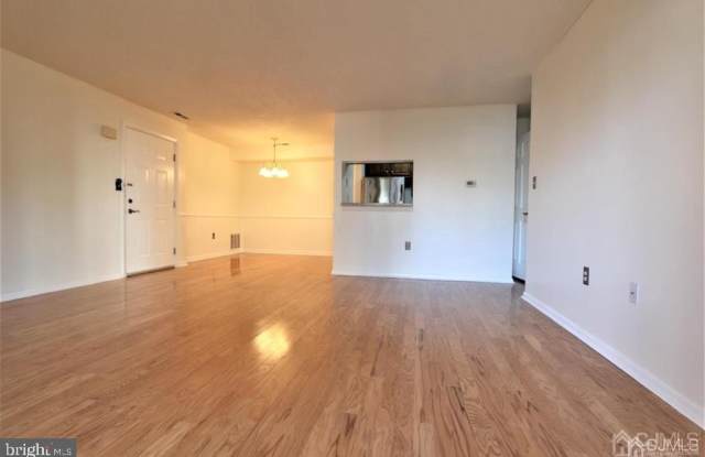 1219 RAVENS CREST Drive Gallery 3