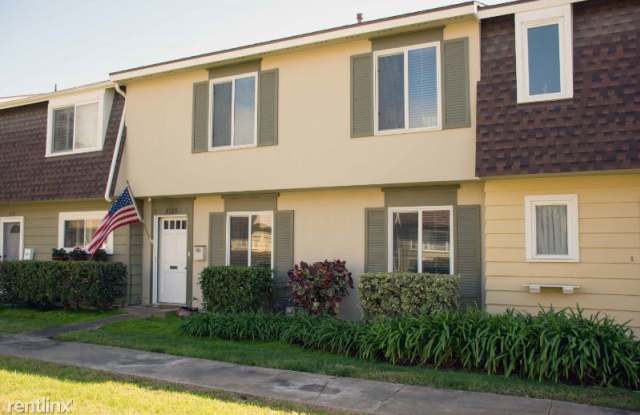 8125 Eastport Dr - 8125 Eastport Drive, Huntington Beach, CA 92646