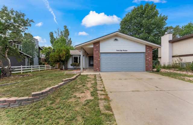 3819 Midsummer Lane South Gallery 1
