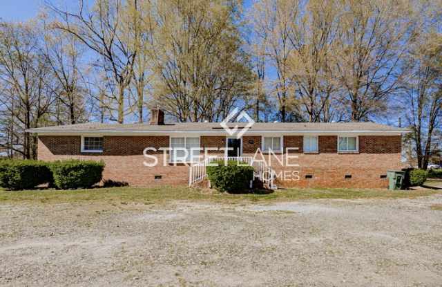 305 South Myrtle School Road - 305 South Myrtle School Road, Gastonia, NC 28052