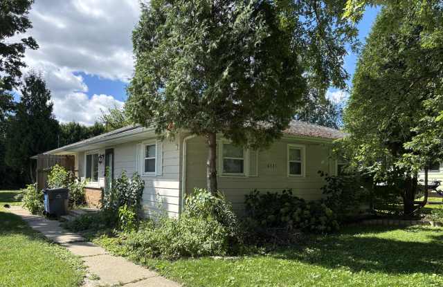 6321 Roselawn Ave photos photos