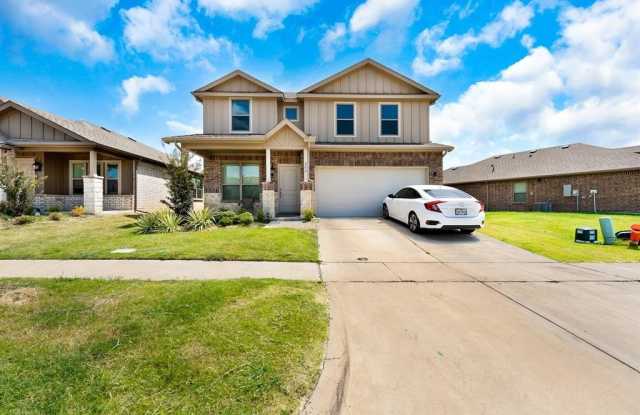 225 Woodlands Boulevard photos photos