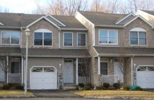 171 Autumn Ridge Rd Gallery 2