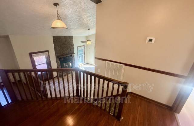 4436 Briton Circle Gallery 3