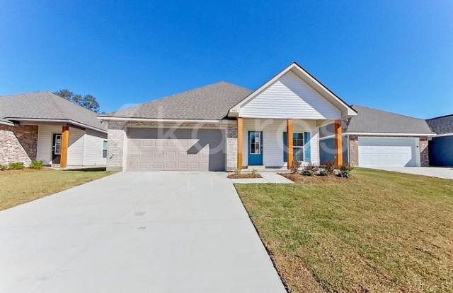 7937 Hendrick Drive - 7937 Hendrick Drive, Old Jefferson, LA 70817