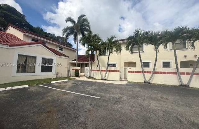 1004 San Remo Cir Gallery 3