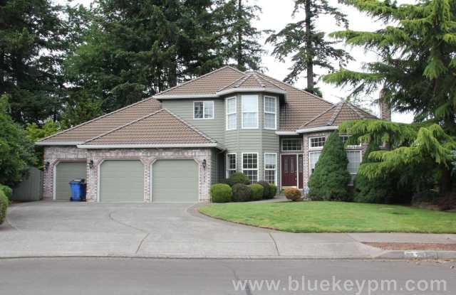 REDUCED $200!! 3-4 Bed, 3 Bath Camas Home with Views of Lacamas Lake - 2125 Northwest 47th Avenue, Camas, WA 98607