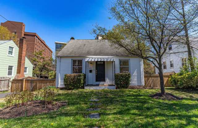 Charming Cape Code Near Ballston! photos photos