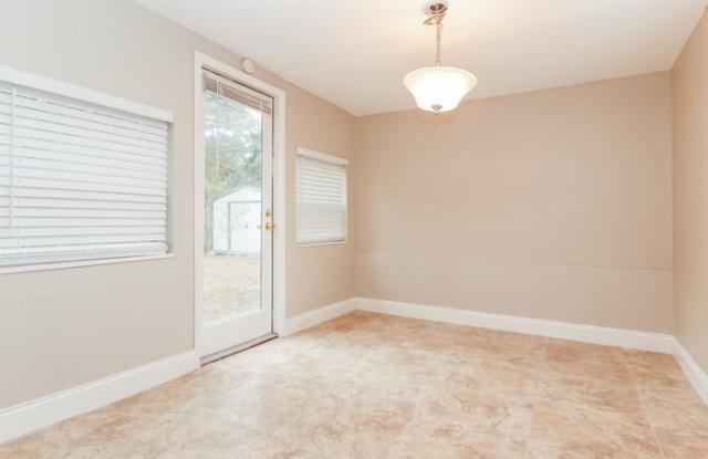 3047 Webley Drive Northeast Gallery 3