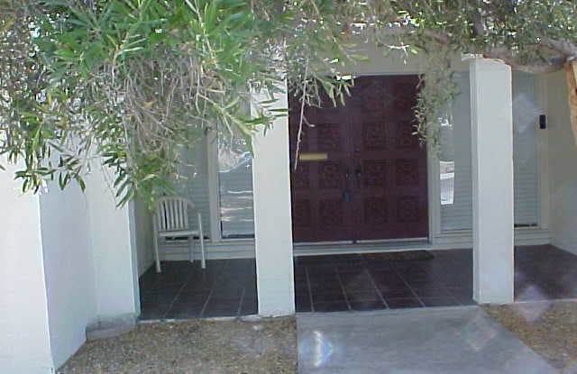 13835 N 34th Avenue - 13835 North 34th Avenue, Phoenix, AZ 85053
