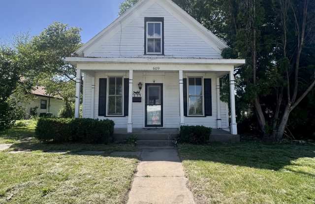 609 North Garfield Avenue photos photos