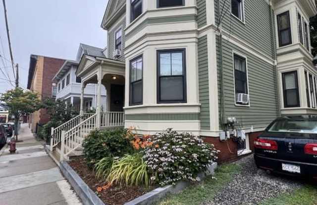 8 Franklin St Gallery 2