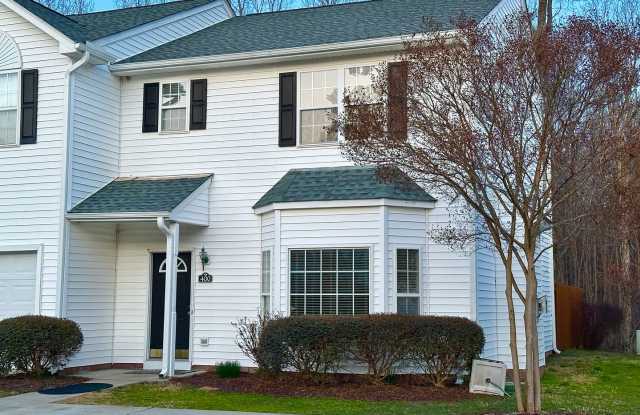 Charming Townhouse in Prime Morrisville Location! photos photos