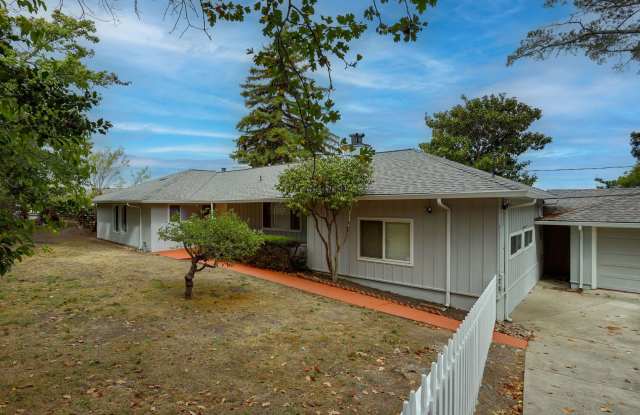 3 Bed / 3 Bath + Bonus room pet friendly Millbrae home with pool on a 1/2 acre lot. YouTube tour!! - 1360 Millbrae Avenue, Millbrae, CA 94030