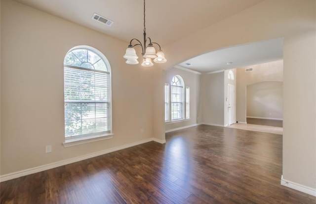 3100 Hoffman Drive Gallery 4