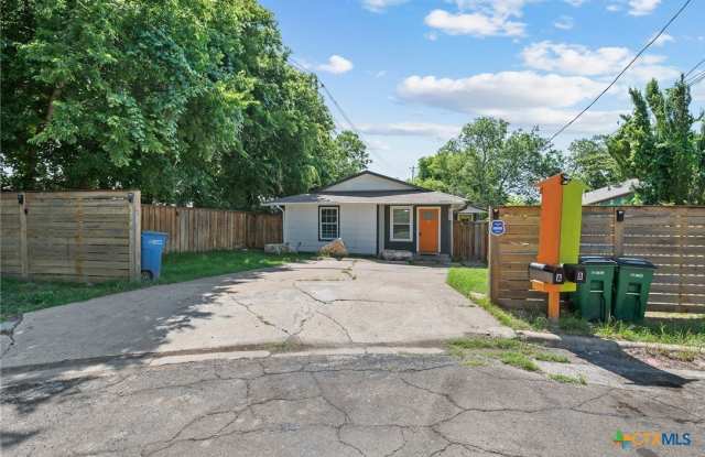 7617 Meador Avenue Gallery 1