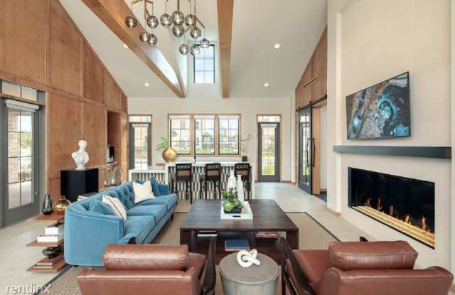 915 Creekview Dr 148729 Gallery 3