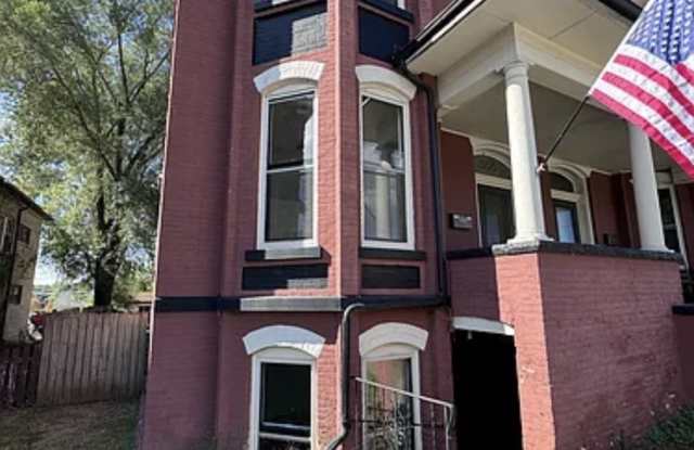 300 Douglas Avenue photos photos