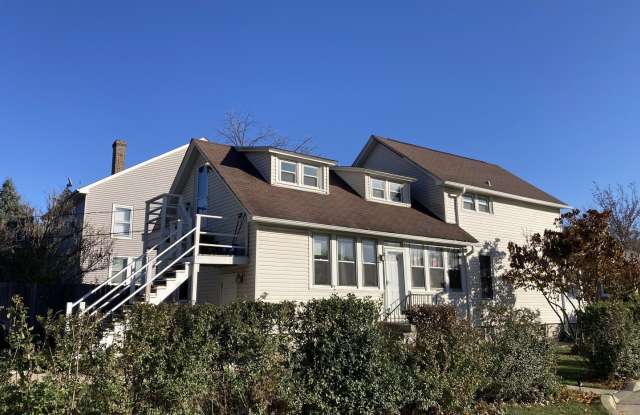 5425 Webster Street - 5425 Webster Street, Downers Grove, IL 60515