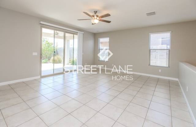 4133 West Goldmine Mountain Drive Gallery 2