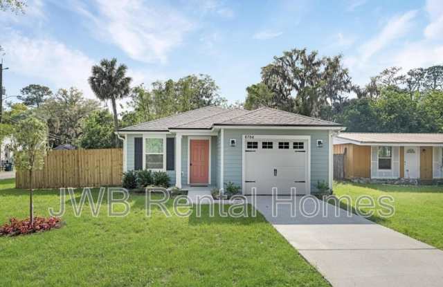 8704 7th Ave - 8704 7th Avenue, Jacksonville, FL 32208