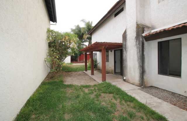 872 Gold Oak Ct Gallery 2