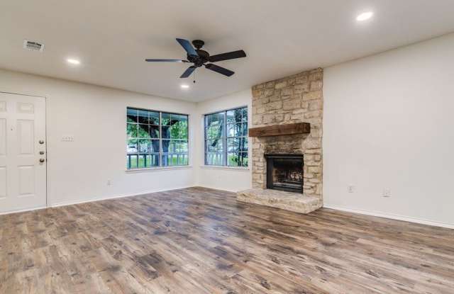 5805 Avery Island Ave Gallery 4