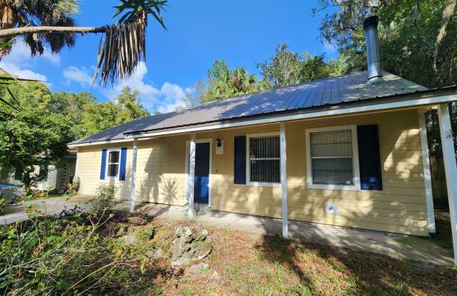 FOR RENT 4 bed 3 bath home Gallery 3