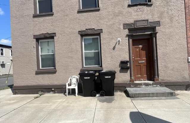 662 Second Avenue Apt 4 photos photos
