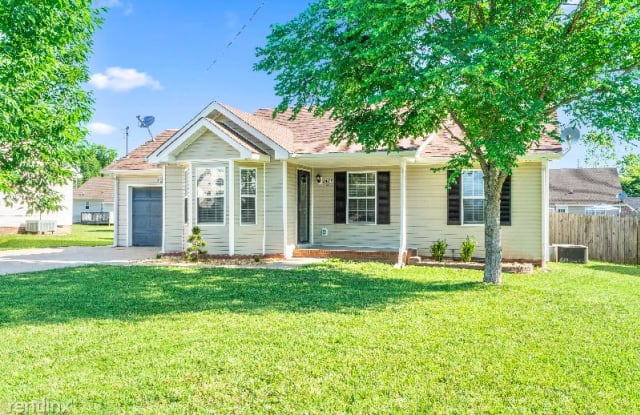 2427 Mccalls Way - 2427 Mccalls Way, Clarksville, TN 37042