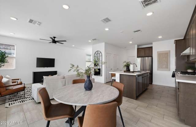 9341 E SEBRING Avenue Gallery 3