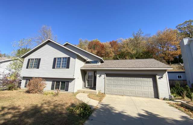 2932 Northern Slopes Lane Northeast photos photos